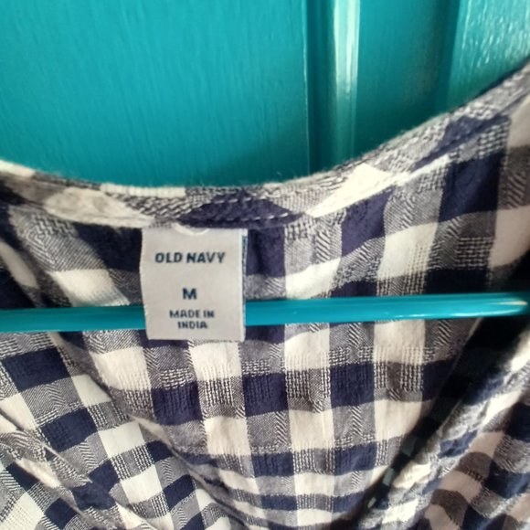 Old Navy Blue Gingham Wrap Dress Size Medium - Picture 2 of 4